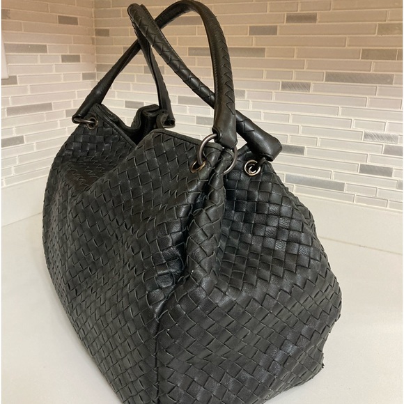 *SOLD* Bottega Veneta Classic Vintage Hobo - Picture 1 of 7